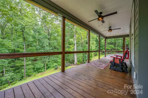 Exterior - 1396 Braewick Rd, Tryon, NC 28782 photo 7 of 9
