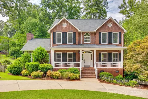 1345 Kent Dr, Lancaster, SC 29720