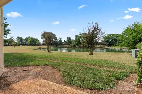 7035 Quail Hill Rd, Charlotte, NC 28210