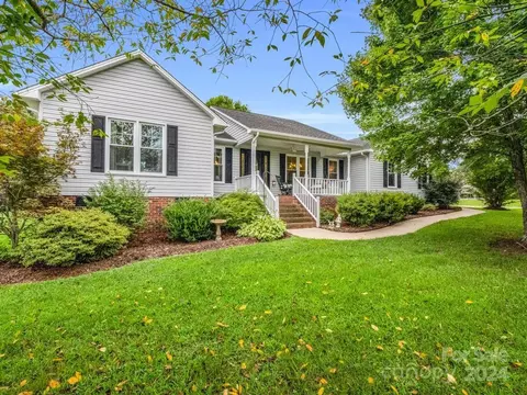 102 Eagle Spur Trl, Shelby, NC 28152