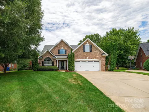 4507 Gwen Hartis Ct, Monroe, NC 28110