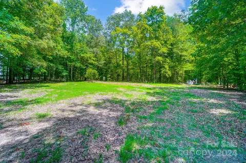 5213 Davis 3 Rd #3, Waxhaw, NC 28173
