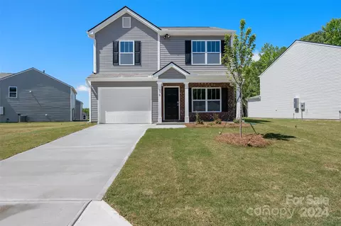 16 Madelyn Dr, Clyde, NC 28721 photo 2