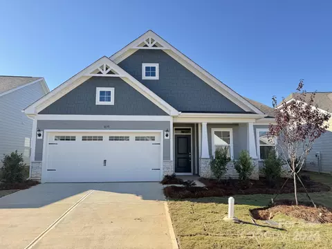 1035 Bull Dog Ln, Wingate, NC 28174