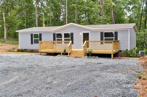 277 Whip O Will Rd, Badin Lake, NC 28127