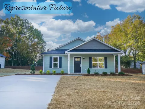 Knollwood Circle, Albemarle, NC 28001