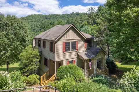 30 Slipstream Ln, Tuckasegee, NC 28783