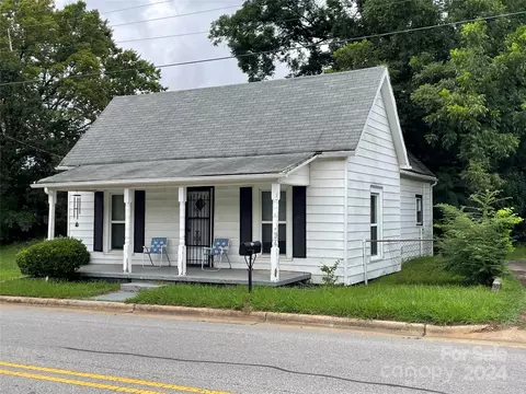 929 Long S St S, Salisbury, NC 28144