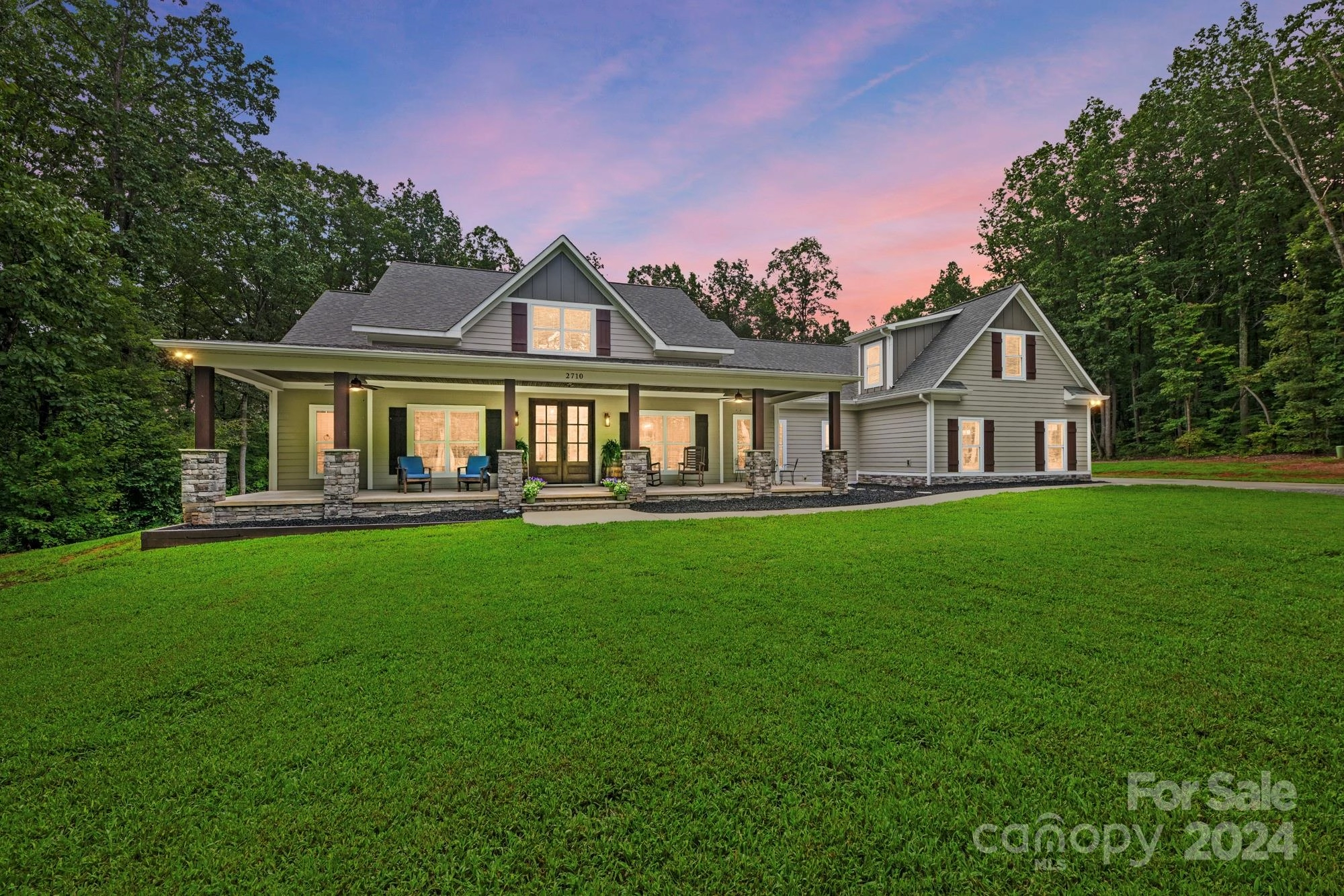 2710 Lee Lawing 12 Rd Unit 12  