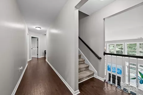 Entry Way - 10129 Squires Way, Cornelius, NC 28031 photo 4 of 4