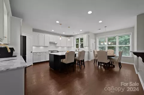 Kitchen - 10129 Squires Way, Cornelius, NC 28031 photo 1 of 7