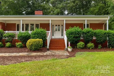 1812 Mcilwain Rd, Lancaster, SC 29720