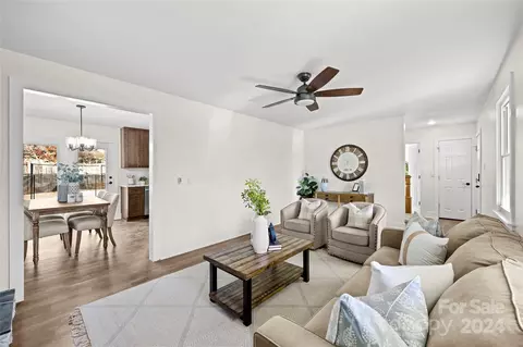 Living - 1660 Willowbrook Dr, Fort Mill, SC 29708 photo 3 of 3
