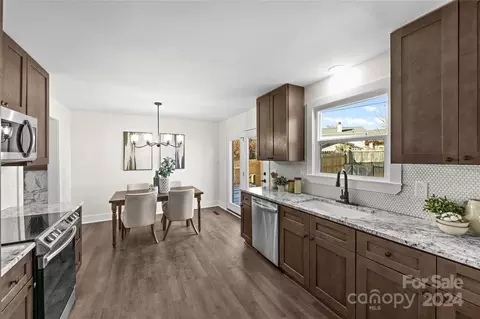 Kitchen - 1660 Willowbrook Dr, Fort Mill, SC 29708 photo 1 of 3