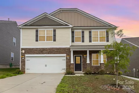 121 Maritime St, Mooresville, NC 28117