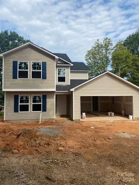 915 Church St, Kings Mountain, NC 28086