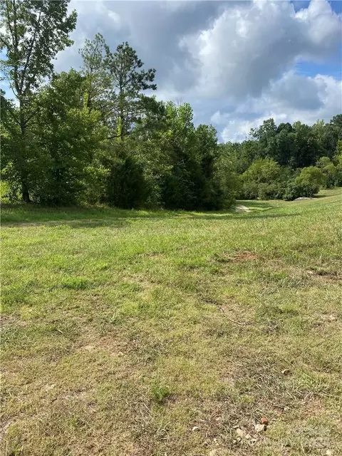 1624 California 4 Rd #4, York, SC 29745