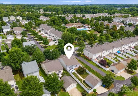 View/Area - 8752 Westwind Point Dr, Cornelius, NC 28031 photo 1 of 2