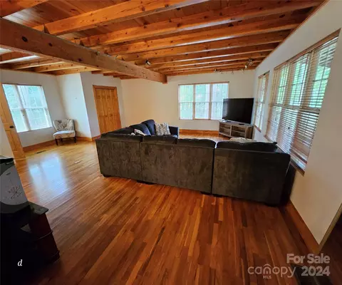 Living - 122 Knight Ln, Lawndale, NC 28090 photo 3 of 4