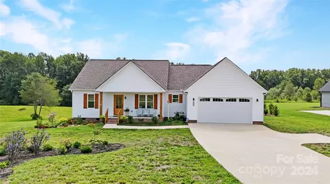 1459 Malden Ct, Crouse, NC 28033