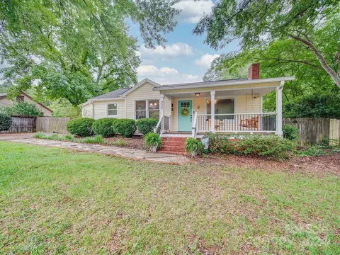 8625 Old Plank Rd, Charlotte, NC 28216