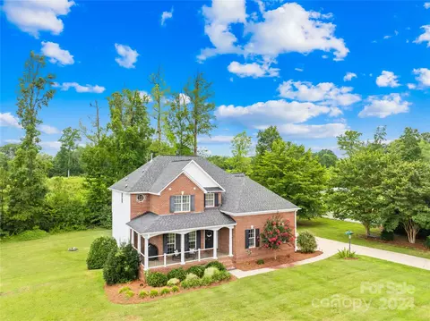 260 Cameron Dr, Salisbury, NC 28147