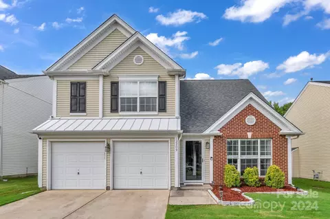 12209 Bobhouse Dr, Charlotte, NC 28277