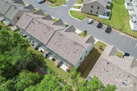 View/Area - 473 Hunters Dance Rd, Fort Mill, SC 29708 photo 2 of 5