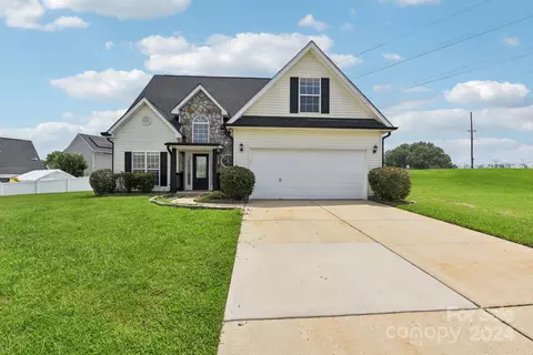 3604 Chepstow Ct, Charlotte, NC 28262
