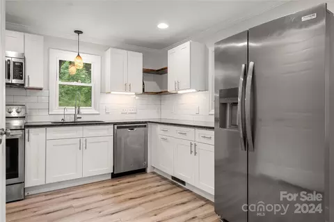 Kitchen - 326 E 20th St, Kannapolis, NC 28083 photo 1 of 2