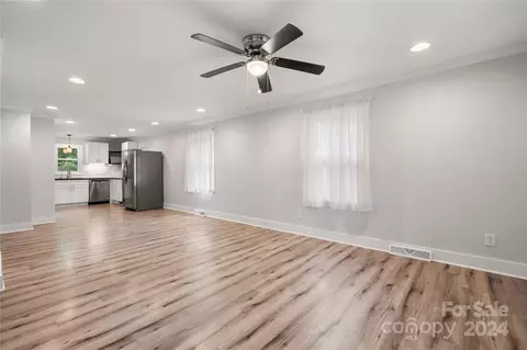 Living - 326 E 20th St, Kannapolis, NC 28083 photo 3 of 4