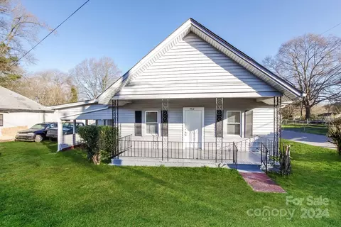 1912 Hemlock Ave, Gastonia, NC 28054