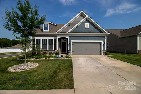 112 Asher Ln, Mooresville, NC 28115