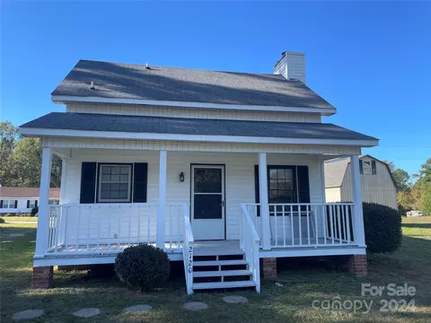 Exterior - 2120 Walden Rd, Lancaster, SC 29720 photo 2 of 2