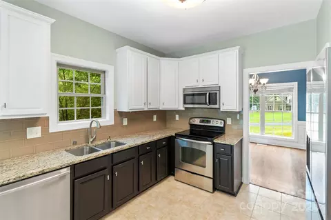 Kitchen - 5004 Cedar Park Ct, Monroe, NC 28110 photo 3 of 3