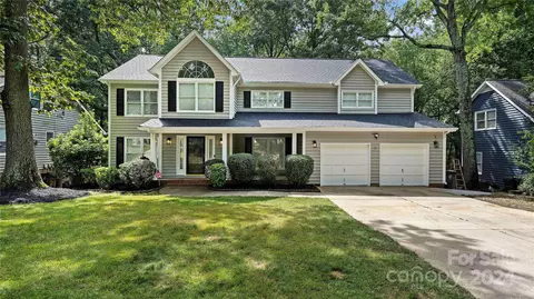 12531 Cliffcreek Dr, Huntersville, NC 28078
