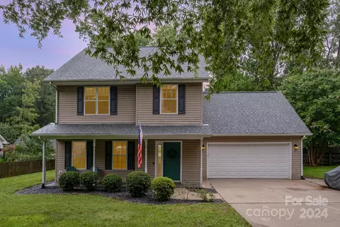 10507 Danesway Ln, Cornelius, NC 28031