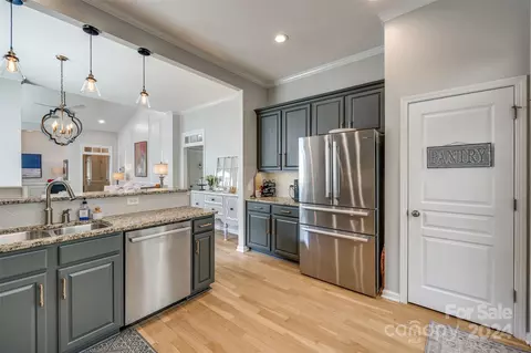 560 Pine Links Dr, Fort Mill, SC 29708 photo 9