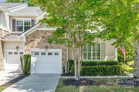 560 Pine Links Dr, Fort Mill, SC 29708