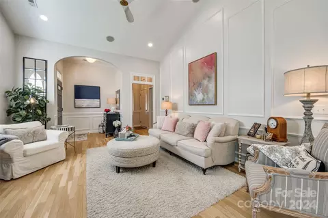 560 Pine Links Dr, Fort Mill, SC 29708 photo 5