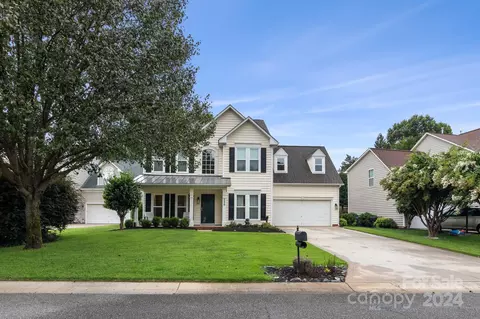 536 Saint George Rd, Fort Mill, SC 29708 photo 5