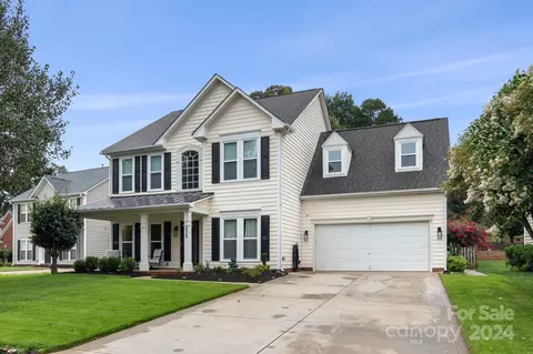 536 Saint George Rd, Fort Mill, SC 29708 photo 2