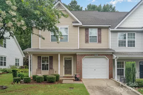 2556 NW Bardwell Ave, Concord, NC 28027