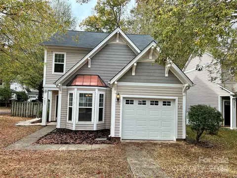 9603 Corbett Square Ln, Charlotte, NC 28214