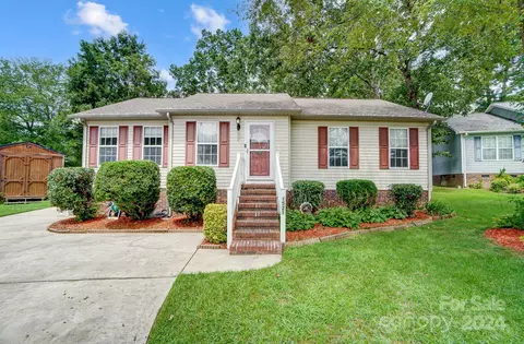 1521 Tammy Ct, Kannapolis, NC 28083