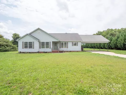 713 Sagrada Dr, York, SC 29745