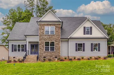 1670 Avalon Dr, Rock Hill, SC 29730