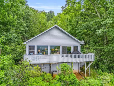 159 The Falls Rd, Union Mills, NC 28167
