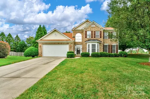 4021 Tew Ct, Charlotte, NC 28270