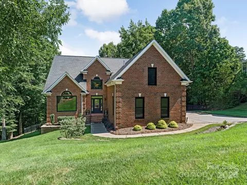 3234 Planters Ridge Rd, Charlotte, NC 28270